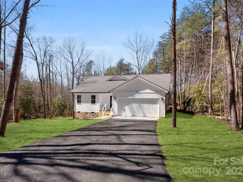 433 Cornerstone Drive, Taylorsville, NC 28681.  MLS# CAR4230827, YatesRealty ID 6278. 