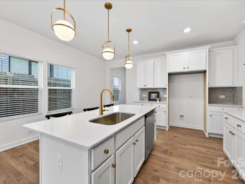 1436 Anderson Street, Charlotte, NC 28205.  MLS# CAR4360237, YatesRealty ID 6279. 