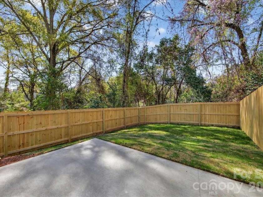 1436 Anderson Street, Charlotte, NC 28205.  MLS# CAR4360237, YatesRealty ID 6279. 