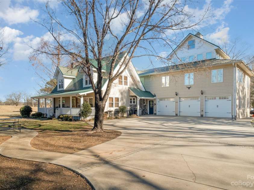 243 Jarab Hill Lane, Statesville, NC 28625.  MLS# CAR4095687, YatesRealty ID 628. 