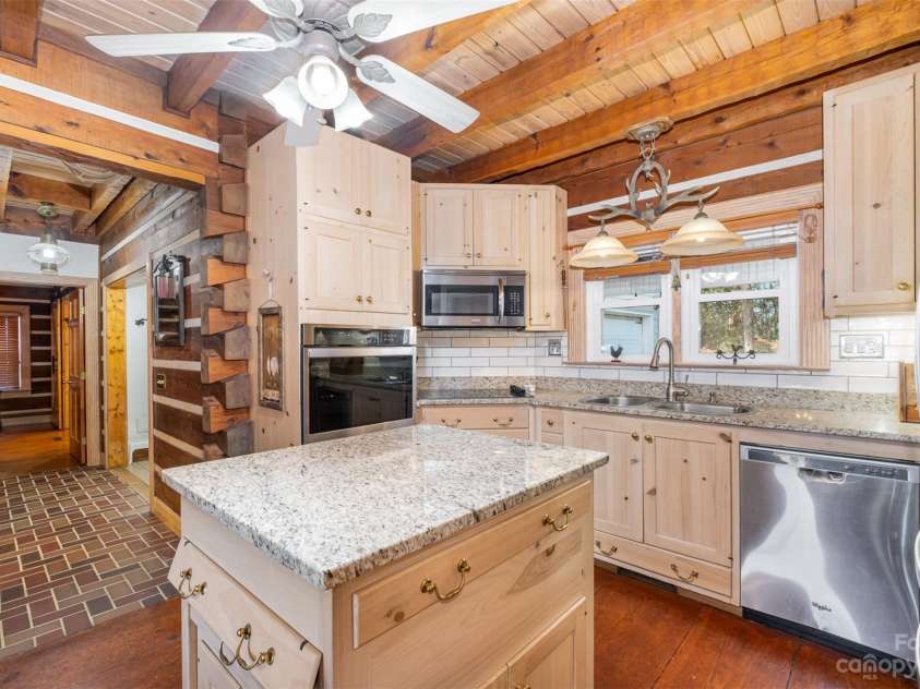 243 Jarab Hill Lane, Statesville, NC 28625.  MLS# CAR4095687, YatesRealty ID 628. 