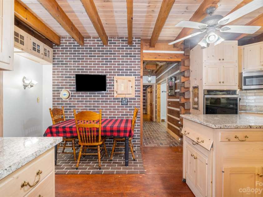 243 Jarab Hill Lane, Statesville, NC 28625.  MLS# CAR4095687, YatesRealty ID 628. 