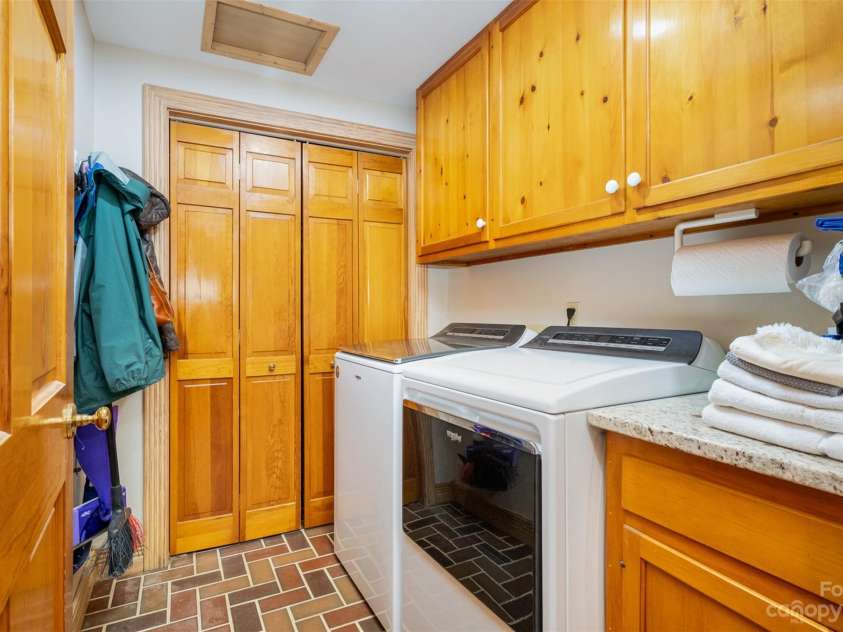 243 Jarab Hill Lane, Statesville, NC 28625.  MLS# CAR4095687, YatesRealty ID 628. 