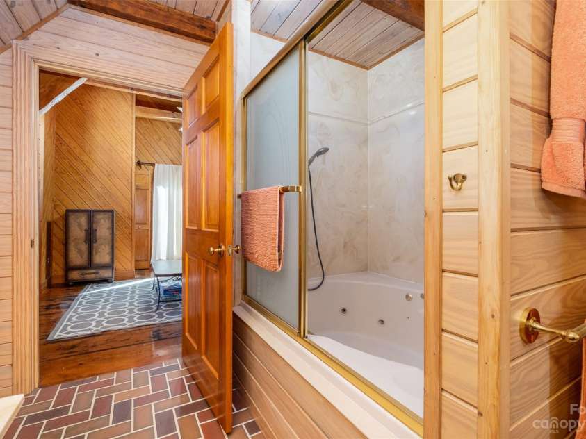 243 Jarab Hill Lane, Statesville, NC 28625.  MLS# CAR4095687, YatesRealty ID 628. 