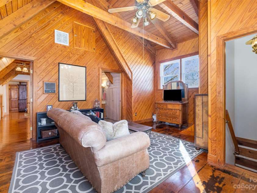 243 Jarab Hill Lane, Statesville, NC 28625.  MLS# CAR4095687, YatesRealty ID 628. 