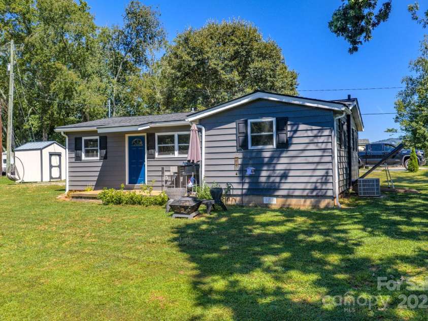 26 Center Street, Candler, NC 28715.  MLS# CAR4297690, YatesRealty ID 628. 