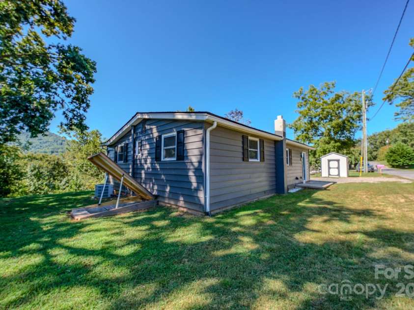 26 Center Street, Candler, NC 28715.  MLS# CAR4297690, YatesRealty ID 628. 