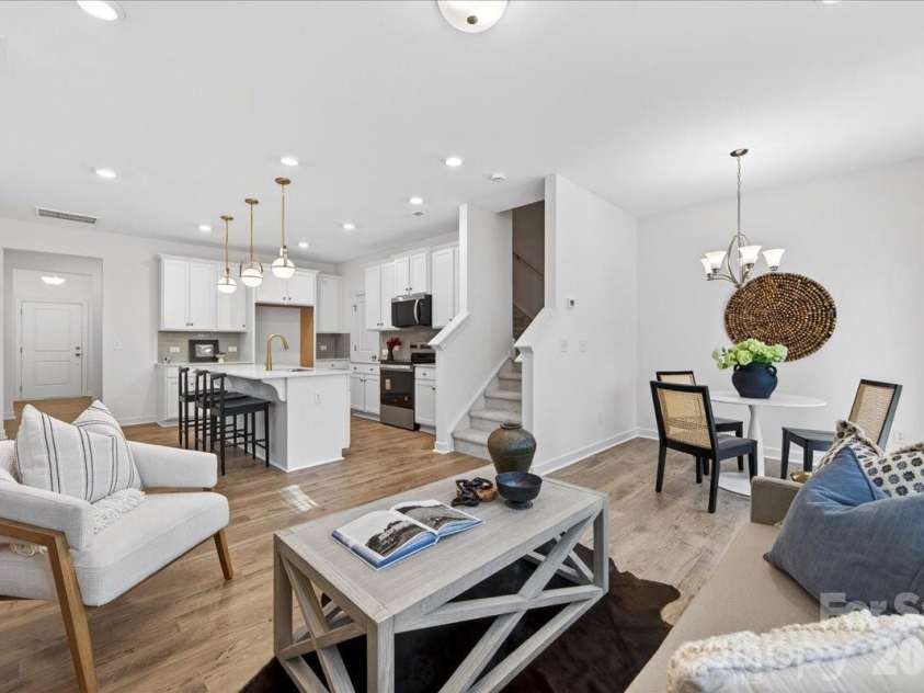1428 Anderson Street, Charlotte, NC 28205.  MLS# CAR4360223, YatesRealty ID 6280. 