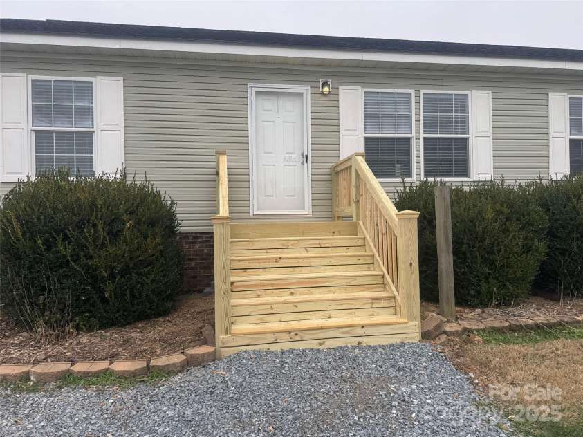 7104 Sandy Smith Road, Marshville, NC 28103.  MLS# CAR4213506, YatesRealty ID 6282. 