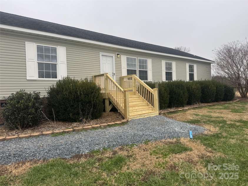 7104 Sandy Smith Road, Marshville, NC 28103.  MLS# CAR4213506, YatesRealty ID 6282. 