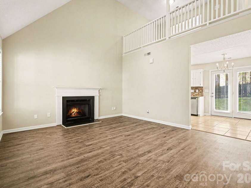 3601 Cedarbark Drive, Matthews, NC 28105.  MLS# CAR4360941, YatesRealty ID 6283. 