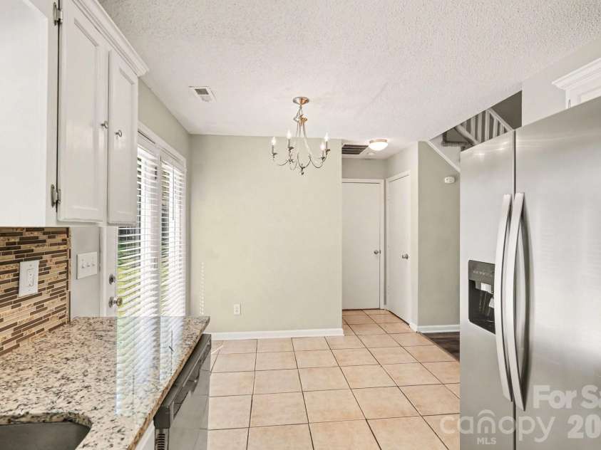 3601 Cedarbark Drive, Matthews, NC 28105.  MLS# CAR4360941, YatesRealty ID 6283. 