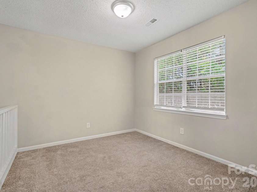 3601 Cedarbark Drive, Matthews, NC 28105.  MLS# CAR4360941, YatesRealty ID 6283. 