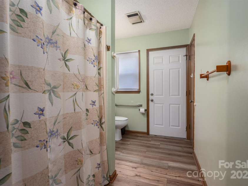 1501 NC Hwy 73 Highway, Iron Station, NC 28080.  MLS# CAR4246800, YatesRealty ID 6284. 