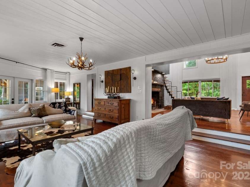 777 River Road, Tryon, NC 28782.  MLS# CAR4194239, YatesRealty ID 6286. 