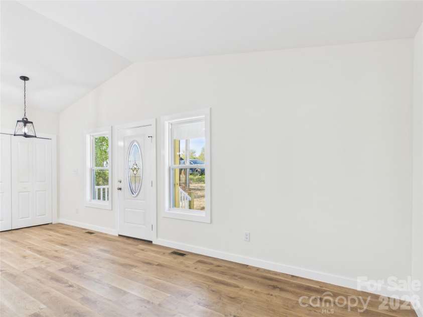 209 Hauss Ridge Road, Valdese, NC 28690.  MLS# CAR4361544, YatesRealty ID 6287. 