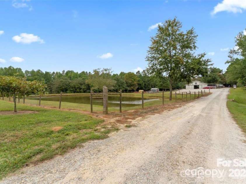 10560 Lake Royalle Road, Spring Hope, NC 27882.  MLS# CAR4362347, YatesRealty ID 6288. 