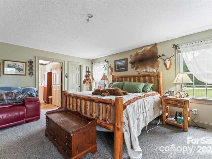 10560 Lake Royalle Road, Spring Hope, NC 27882.  MLS# CAR4362347, YatesRealty ID 6288. 