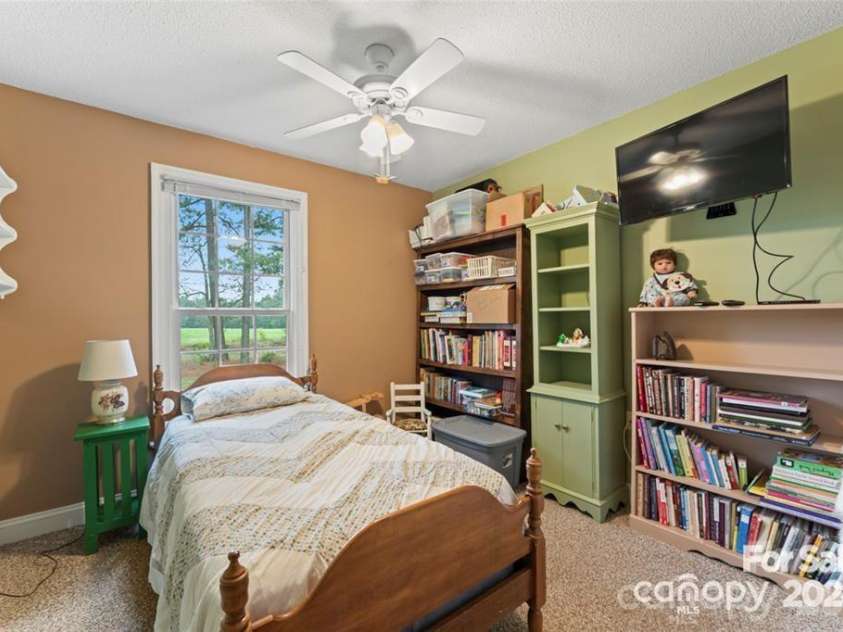 10560 Lake Royalle Road, Spring Hope, NC 27882.  MLS# CAR4362347, YatesRealty ID 6288. 