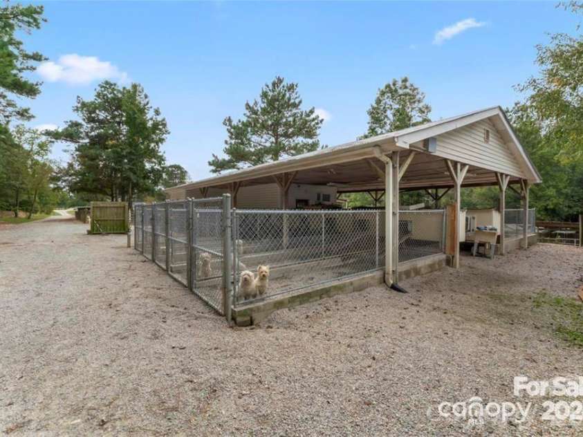 10560 Lake Royalle Road, Spring Hope, NC 27882.  MLS# CAR4362347, YatesRealty ID 6288. 
