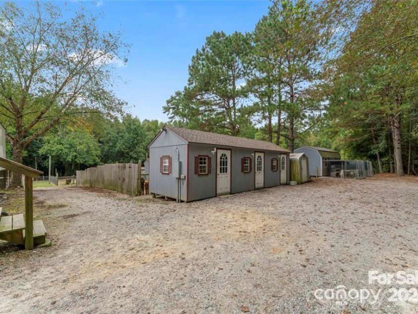 10560 Lake Royalle Road, Spring Hope, NC 27882.  MLS# CAR4362347, YatesRealty ID 6288. 