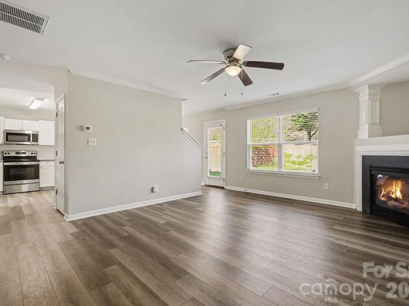 2418 Cairns Mill Court, Charlotte, NC 28269.  MLS# CAR4360937, YatesRealty ID 6289. 