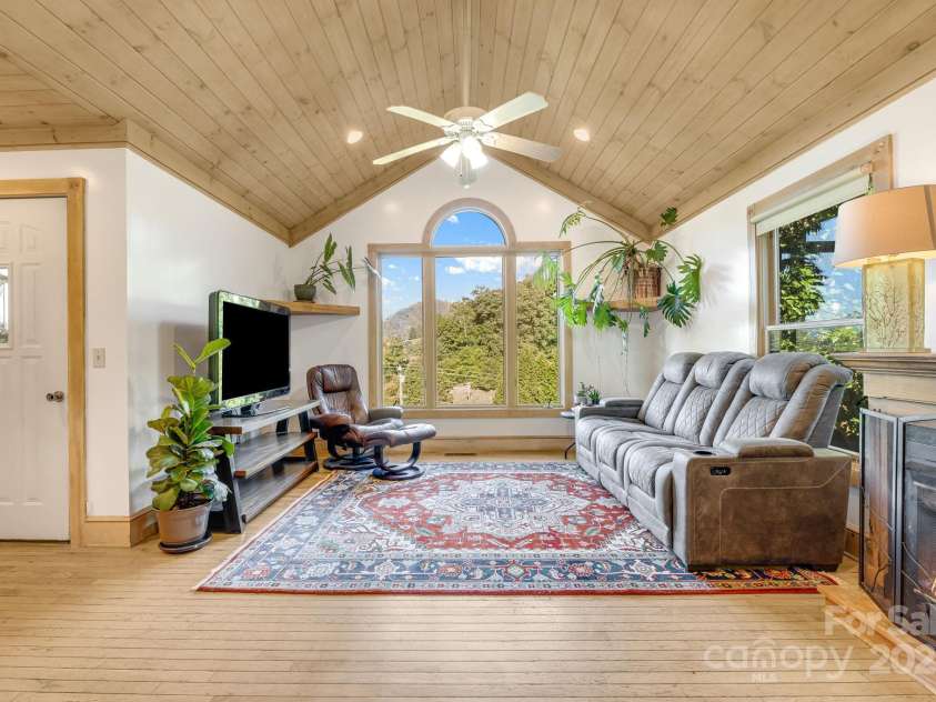 57 Stillwater Springs Road, Burnsville, NC 28714.  MLS# CAR4295423, YatesRealty ID 629. Living Room 57 Stillwater Springs Road Burnsville, NC