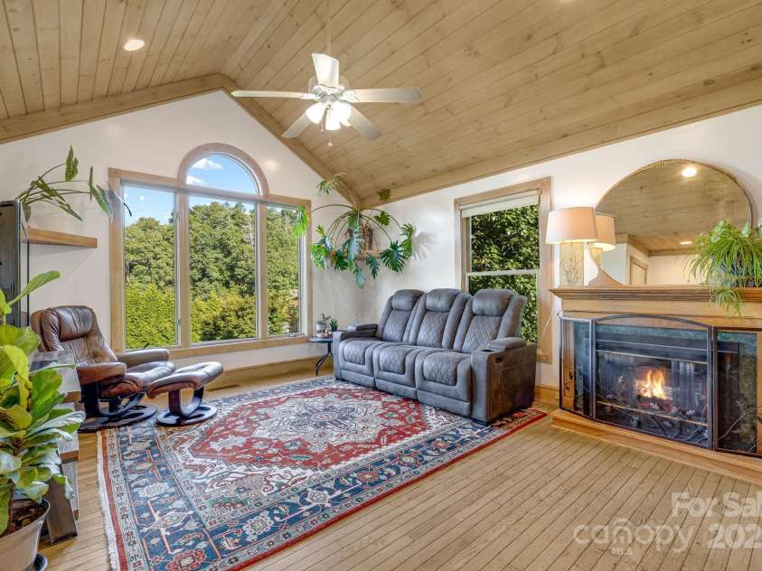 57 Stillwater Springs Road, Burnsville, NC 28714.  MLS# CAR4295423, YatesRealty ID 629. Living Room 57 Stillwater Springs Road Burnsville, NC