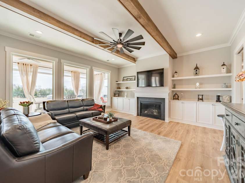 441 Edmunds Lane, Clover, SC 29710.  MLS# CAR4347623, YatesRealty ID 6292. 