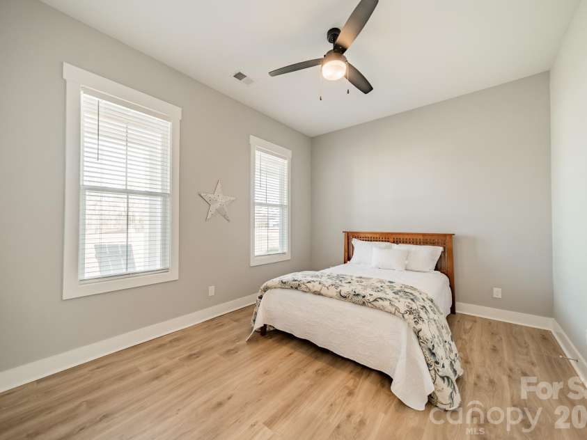 441 Edmunds Lane, Clover, SC 29710.  MLS# CAR4347623, YatesRealty ID 6292. 