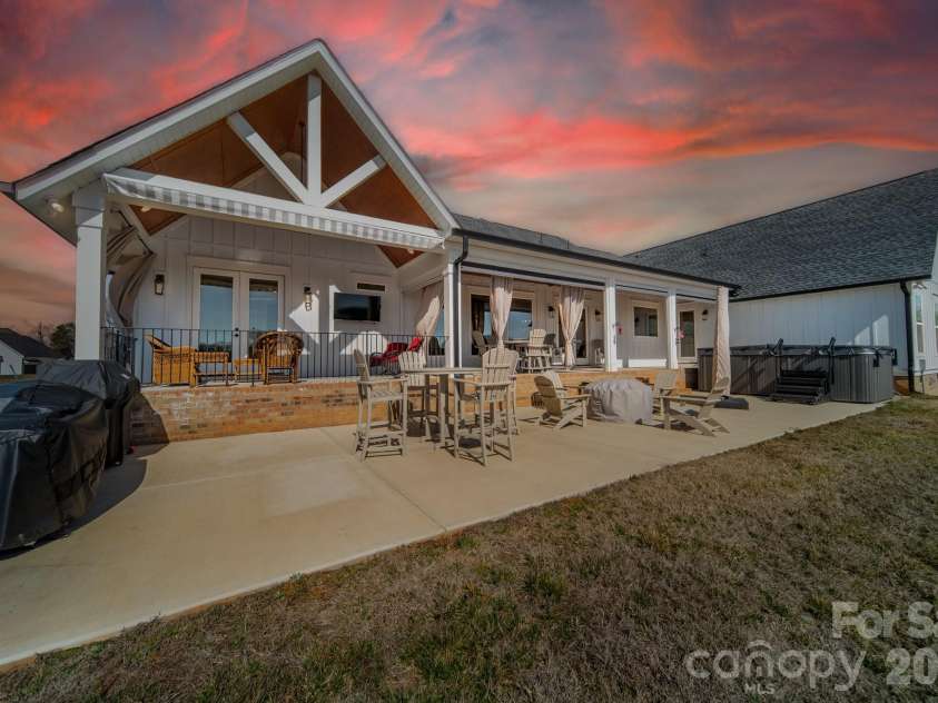 441 Edmunds Lane, Clover, SC 29710.  MLS# CAR4347623, YatesRealty ID 6292. 