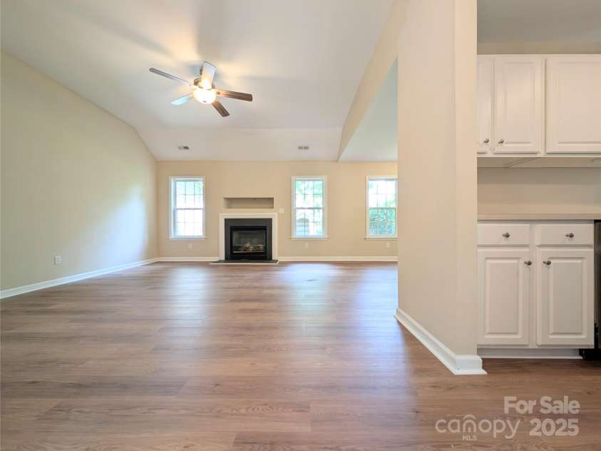 4608 Mabry Parkway, Rock Hill, SC 29732.  MLS# CAR4241585, YatesRealty ID 6294. 