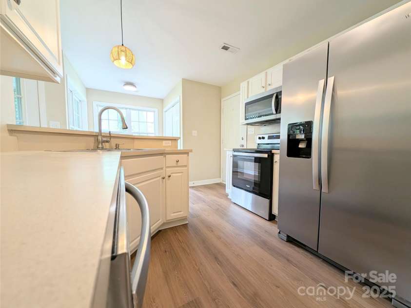 4608 Mabry Parkway, Rock Hill, SC 29732.  MLS# CAR4241585, YatesRealty ID 6294. 