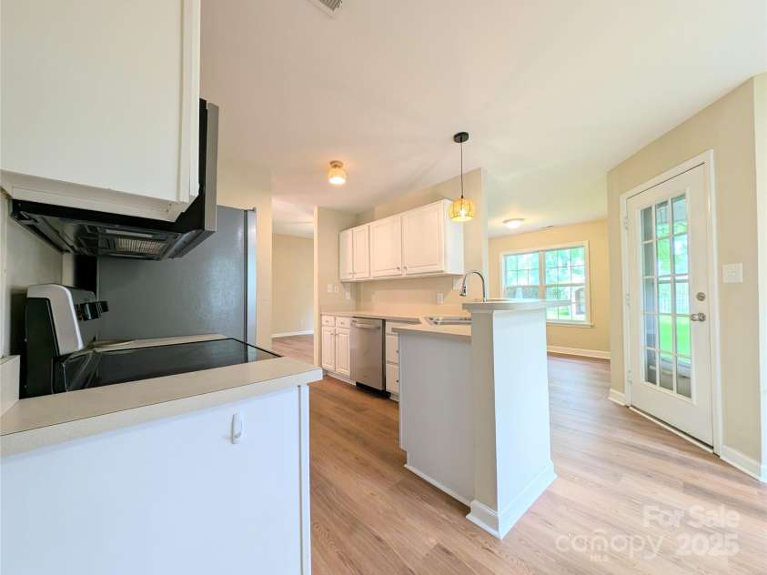 4608 Mabry Parkway, Rock Hill, SC 29732.  MLS# CAR4241585, YatesRealty ID 6294. 