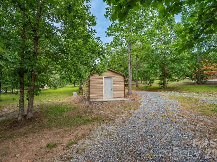 162 Sandstone Drive, Union Mills, NC 28167.  MLS# CAR4400910, YatesRealty ID 6295. Work Shop