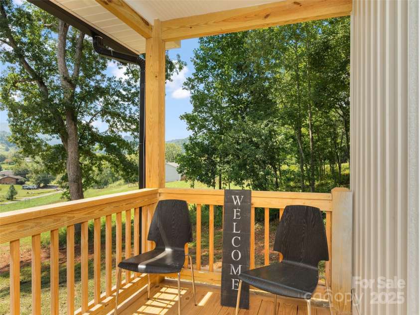 471 Compromise Drive, Waynesville, NC 28785.  MLS# CAR4226542, YatesRealty ID 6295. 