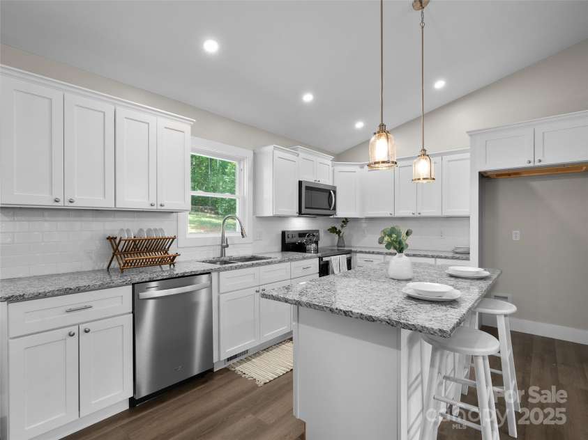 471 Compromise Drive, Waynesville, NC 28785.  MLS# CAR4226542, YatesRealty ID 6295. 