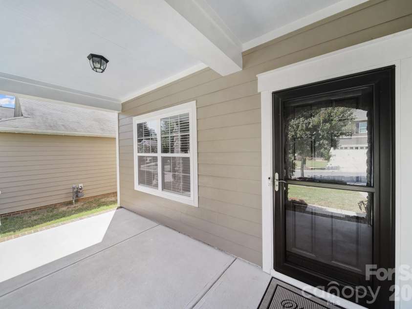 1541 Spring Blossom Trail, Fort Mill, SC 29708.  MLS# CAR4352285, YatesRealty ID 6296. 