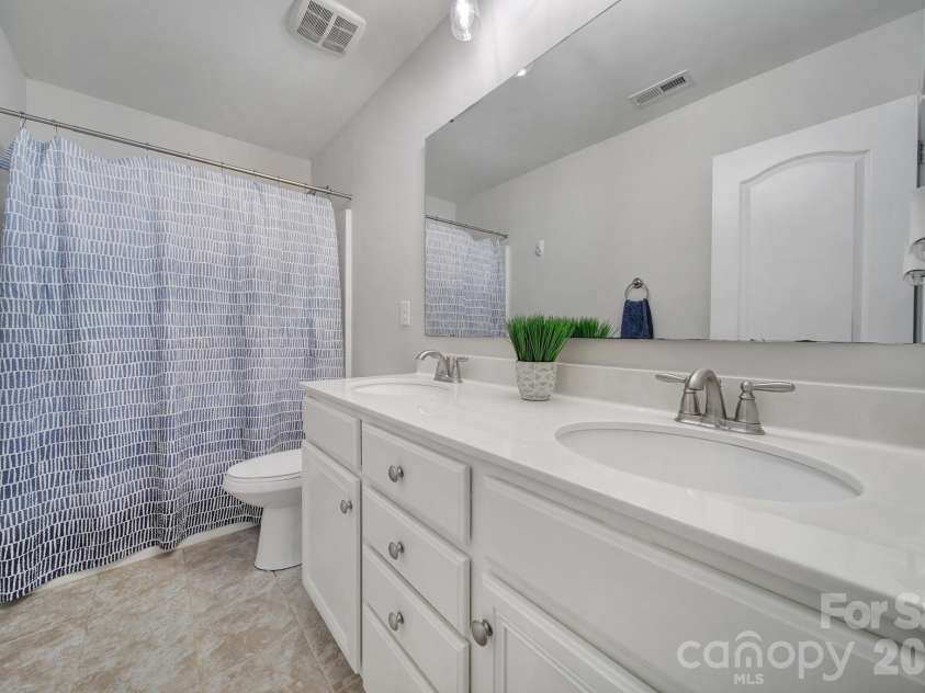 1541 Spring Blossom Trail, Fort Mill, SC 29708.  MLS# CAR4352285, YatesRealty ID 6296. 