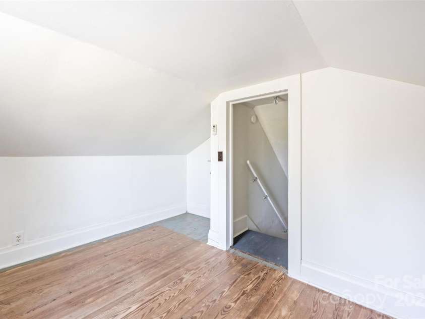 260 Penninger Drive, Woodleaf, NC 27054.  MLS# CAR4266246, YatesRealty ID 6296. Bonus room