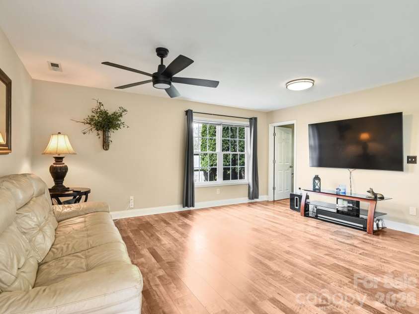 7 Mahogany Road, Arden, NC 28704.  MLS# CAR4357800, YatesRealty ID 6297. 