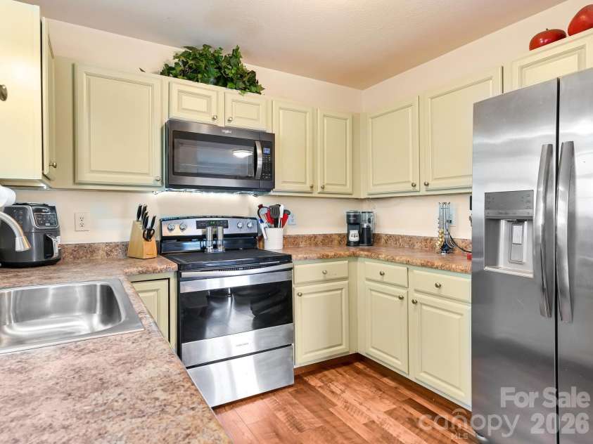 7 Mahogany Road, Arden, NC 28704.  MLS# CAR4357800, YatesRealty ID 6297. 