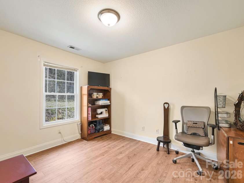 7 Mahogany Road, Arden, NC 28704.  MLS# CAR4357800, YatesRealty ID 6297. 