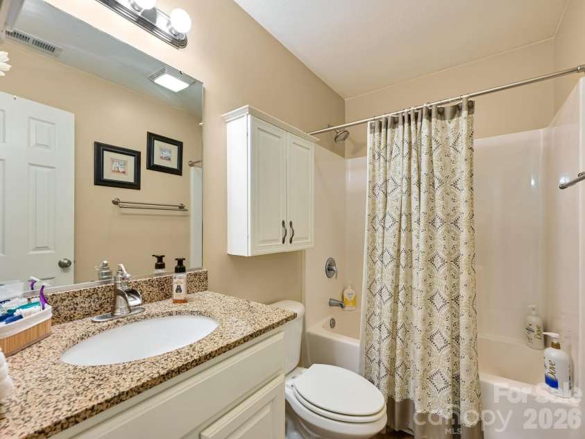 7 Mahogany Road, Arden, NC 28704.  MLS# CAR4357800, YatesRealty ID 6297. 