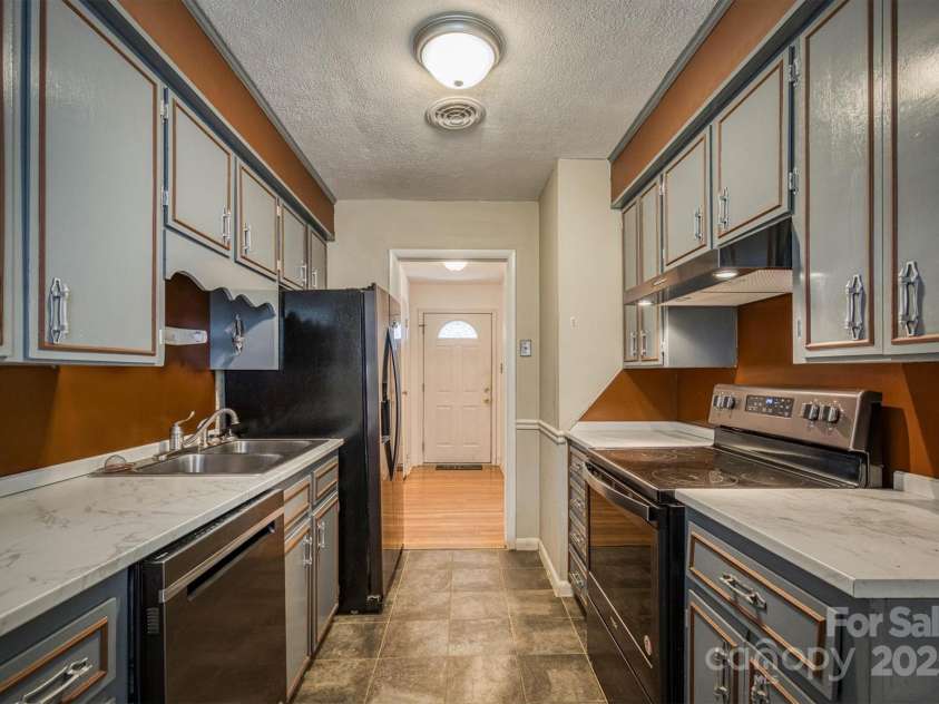 616 NC 126 Highway, Morganton, NC 28655.  MLS# CAR4237747, YatesRealty ID 6298. 