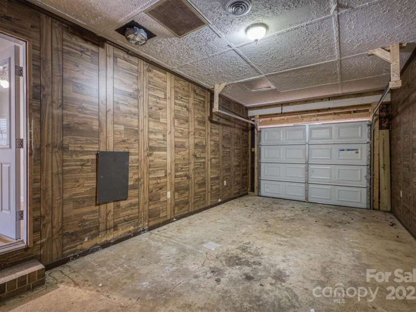 616 NC 126 Highway, Morganton, NC 28655.  MLS# CAR4237747, YatesRealty ID 6298. 