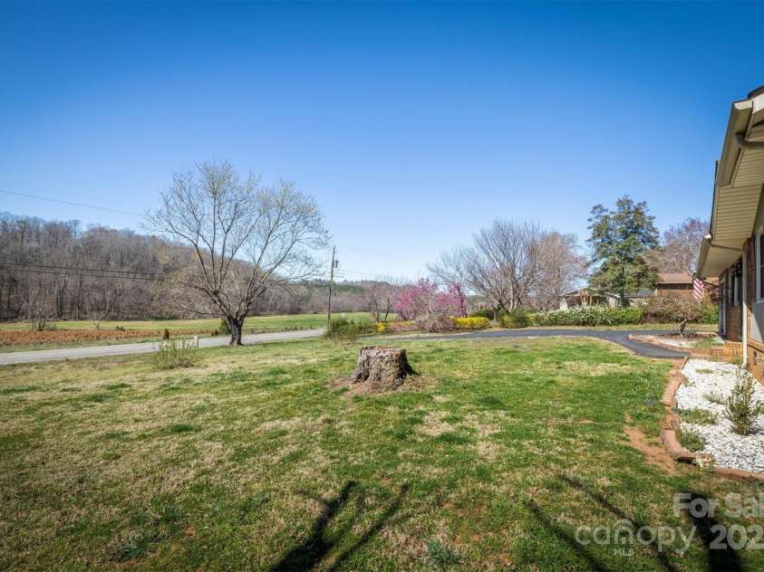 616 NC 126 Highway, Morganton, NC 28655.  MLS# CAR4237747, YatesRealty ID 6298. 