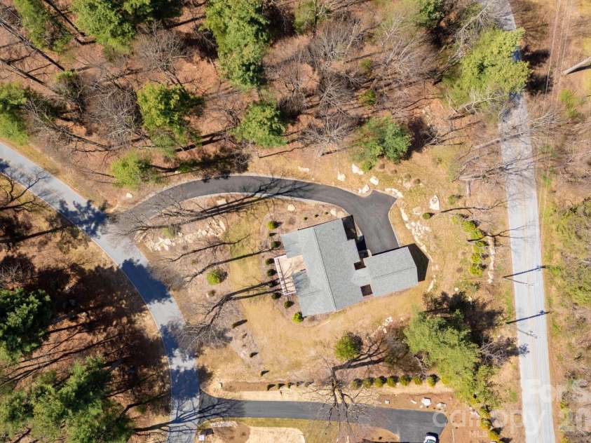 654 Hollybrook Drive, Flat Rock, NC 28731.  MLS# CAR4167426, YatesRealty ID 6299. 