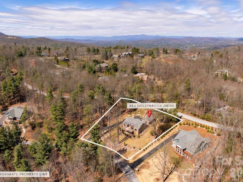 654 Hollybrook Drive, Flat Rock, NC 28731.  MLS# CAR4167426, YatesRealty ID 6299. 