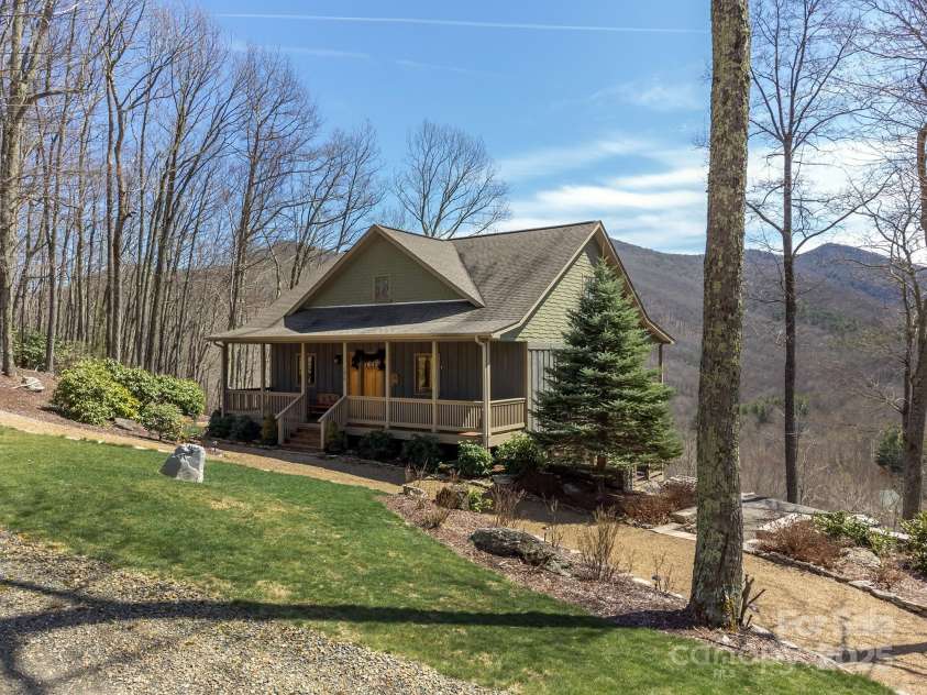 596 Ridge Runner Road, Burnsville, NC 28714.  MLS# CAR4296131, YatesRealty ID 63. 